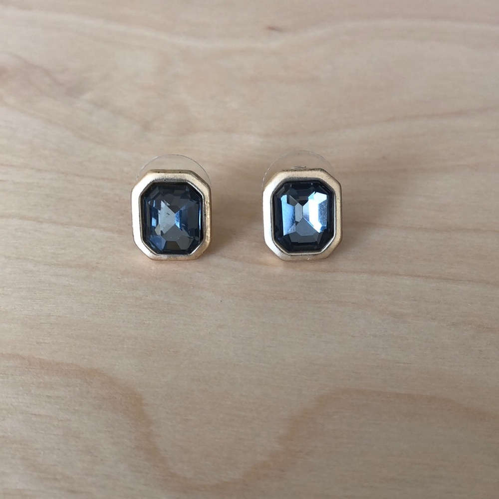 CHARMING CHARLIE Earrings Grey & Gold